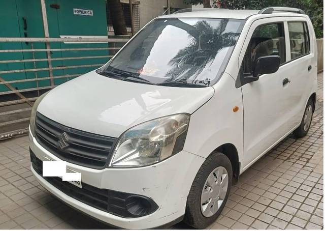 https://images10.gaadi.com/usedcar_image/4523605/original/processed_44b6d078e6aa60dd36b0a064b438499f.jpeg?imwidth=6401