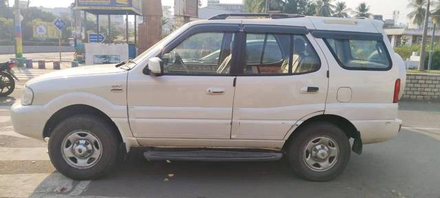 https://images10.gaadi.com/usedcar_image/4523609/original/processed_411d9b3f6ea6f06b2c75c128b32601b8.jpg?imwidth=6402