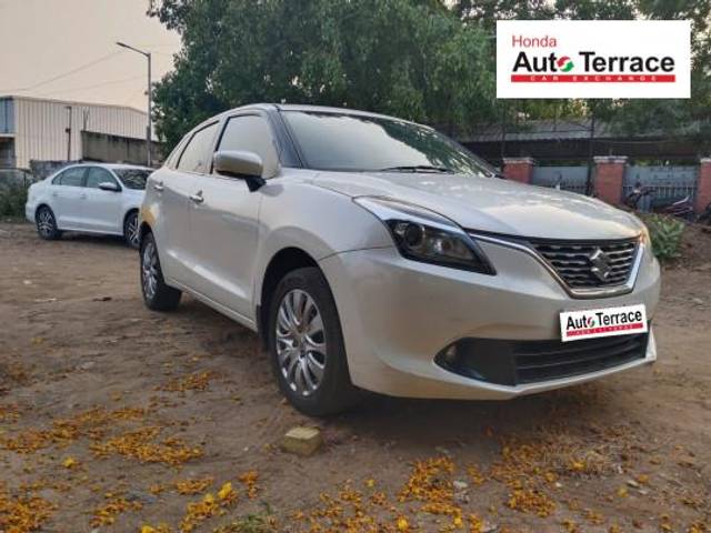 https://images10.gaadi.com/usedcar_image/4523612/original/6b76fd7588faa83da633d98c07b73835.jpeg?imwidth=6400