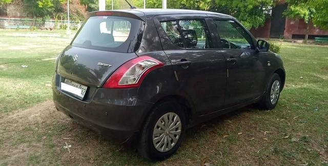 https://images10.gaadi.com/usedcar_image/4523618/original/processed_88d3ea4b02160cdd554d7442e63f2223.jpg?imwidth=6402