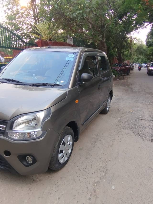https://images10.gaadi.com/usedcar_image/4523619/original/bab8cf9d3fddf9047da4ffbbb0209af1.jpg?imwidth=6400
