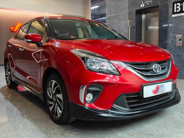 https://images10.gaadi.com/usedcar_image/4523628/original/processed_a318a867d970632767cd7934834312c4.jpg?imwidth=6400
