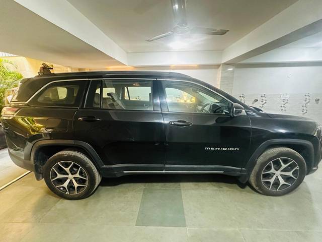 https://images10.gaadi.com/usedcar_image/4523629/original/1ee819e4-0ea1-47a5-a3dc-fab716a5ea96.jpg?imwidth=6402