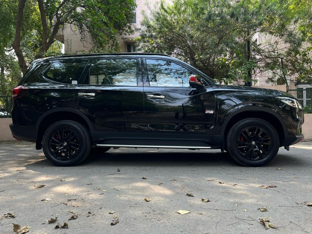 https://images10.gaadi.com/usedcar_image/4523689/original/31d260ada7e72e1dc76c6714a3262be6.jpg?imwidth=6401