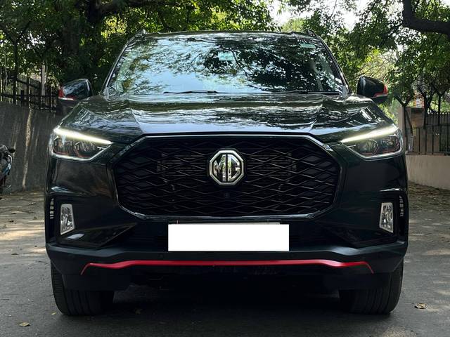 https://images10.gaadi.com/usedcar_image/4523689/original/processed_70d7276b81ef140f0bbc03aa72df5d8c.jpg?imwidth=6402