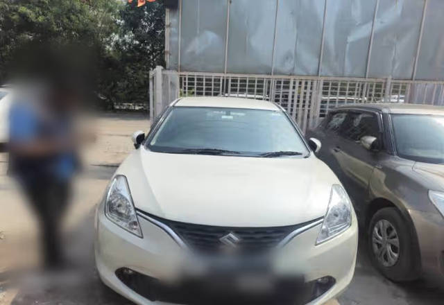https://images10.gaadi.com/usedcar_image/4523701/original/c4a4f7d3-5bae-45cb-bd8d-da91a64fb489.?imwidth=6400