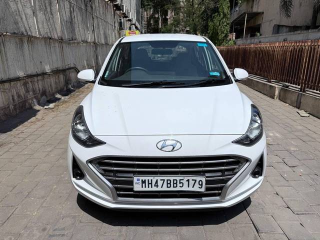 https://images10.gaadi.com/usedcar_image/4523710/original/processed_05d3141e59eac3a168d8e2d01fce54d8.jpeg?imwidth=6402