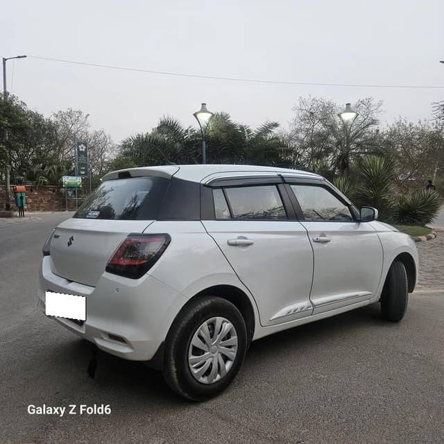 https://images10.gaadi.com/usedcar_image/4523711/original/processed_c9fdcfcb1482dc5685b326c5e9d77568.jpg?imwidth=6402