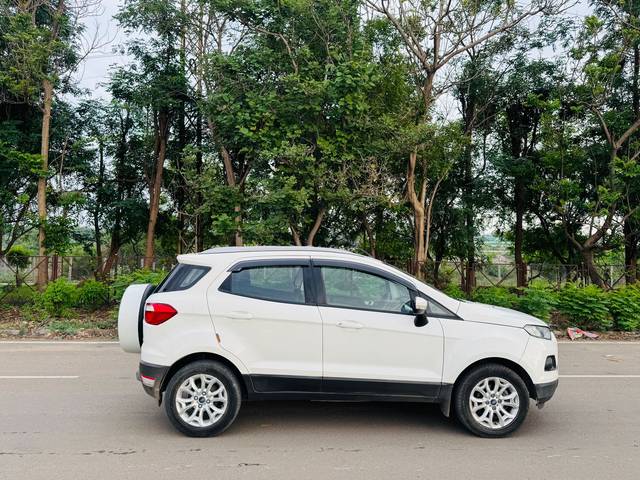 https://images10.gaadi.com/usedcar_image/4523720/original/178bab9ce17a3fa7a3f49aa99bbc6f28.jpg?imwidth=6401