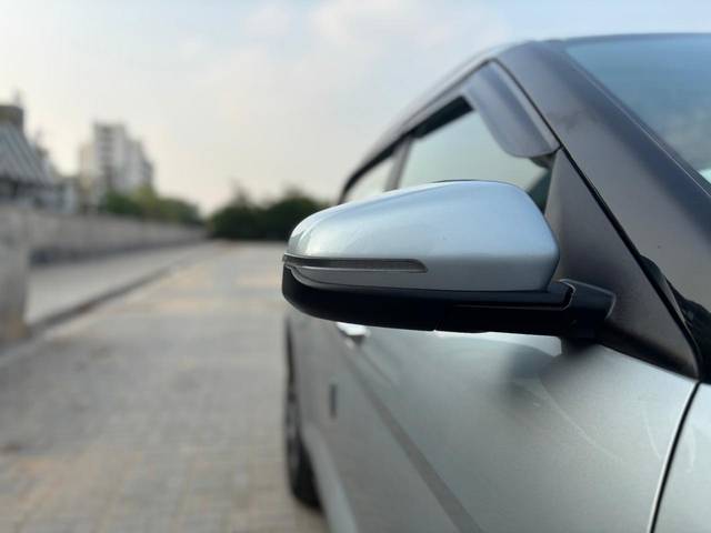 https://images10.gaadi.com/usedcar_image/4523734/original/5385dba8c27558bc0aa543ed2d25b08d.jpg?imwidth=6402