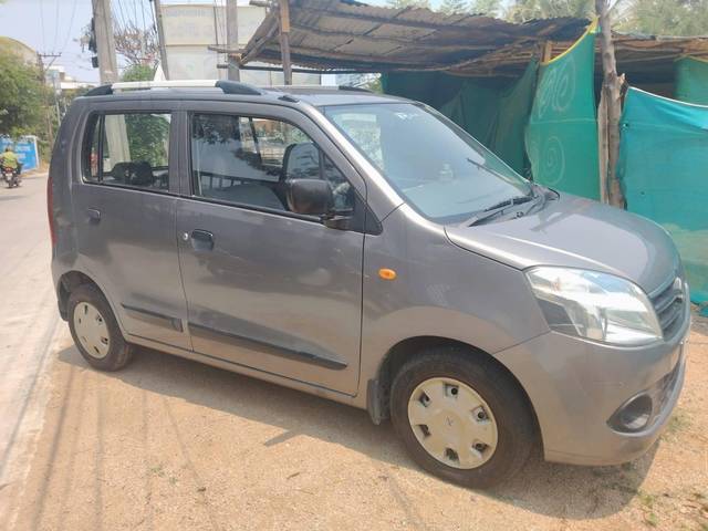 https://images10.gaadi.com/usedcar_image/4523736/original/processed_c5656694f65bec3dfc0d950219db428c.jpg?imwidth=6400