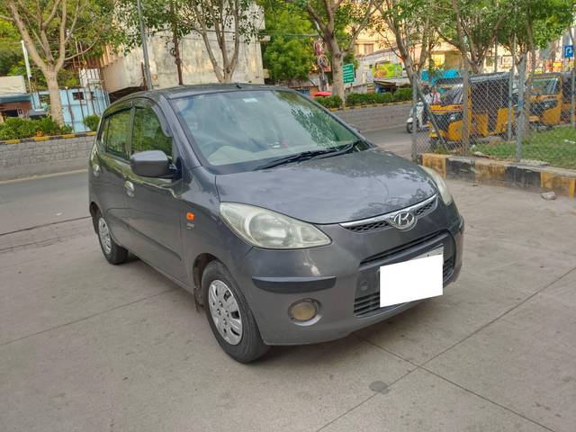 https://images10.gaadi.com/usedcar_image/4523749/original/processed_2ff9728980e793e060cdfac84c4d7b91.jpg?imwidth=6400