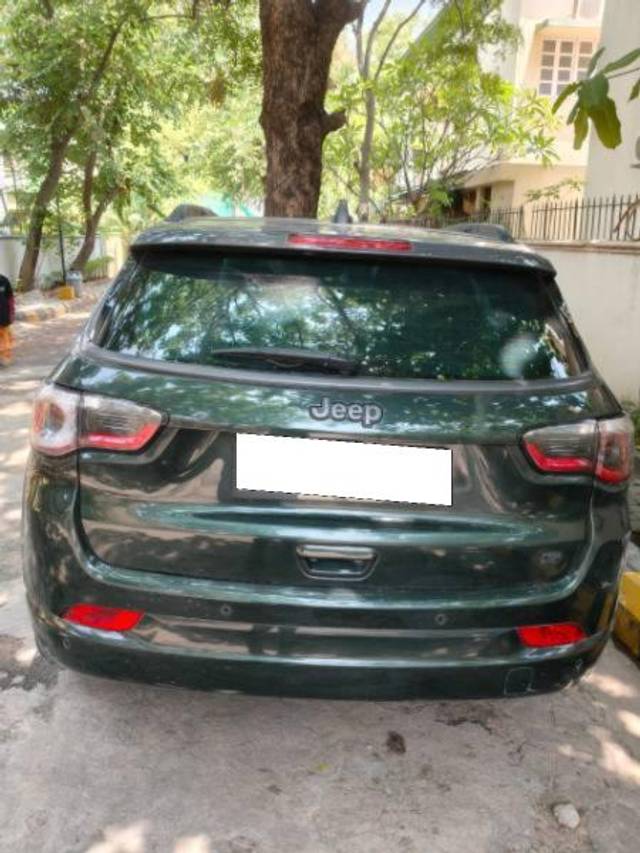 https://images10.gaadi.com/usedcar_image/4523814/original/processed_67e813e8-8e34-4b32-a5a2-10b064e001bb.jpeg?imwidth=6401