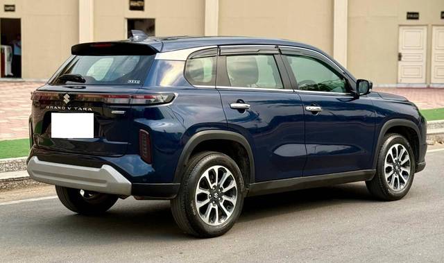 https://images10.gaadi.com/usedcar_image/4523815/original/processed_93bb2f7ed0c5b7081f582b9558086640.jpg?imwidth=6401