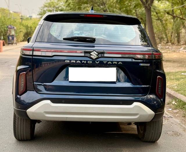 https://images10.gaadi.com/usedcar_image/4523815/original/processed_b3bc35dcfd163c9ddb382baf58089c61.jpg?imwidth=6402