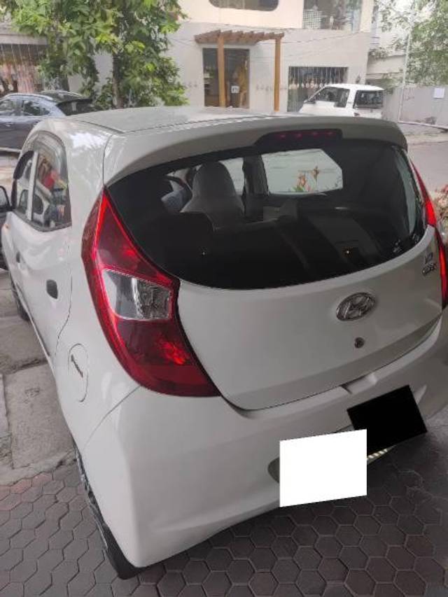 https://images10.gaadi.com/usedcar_image/4523829/original/processed_f0e2340f-600e-4997-884b-6d2a8cb3309b.jpeg?imwidth=6401