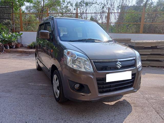 https://images10.gaadi.com/usedcar_image/4523835/original/processed_cdbaf7190d91675f21f4e8d20f9af1ba.jpg?imwidth=6400