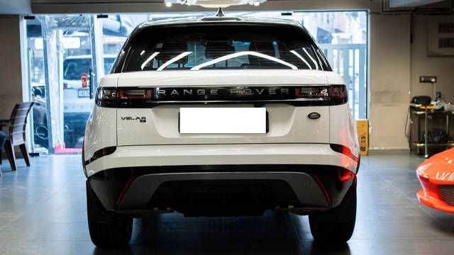 https://images10.gaadi.com/usedcar_image/4523859/original/processed_69832be7b330b72c6ae85166e3e85832.jpg?imwidth=6401