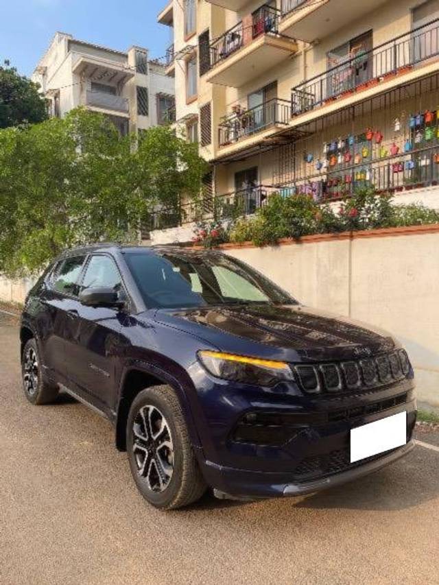 https://images10.gaadi.com/usedcar_image/4523862/original/processed_95a716ec-9db1-4f6b-9b7a-59b309dff67f.jpeg?imwidth=6400