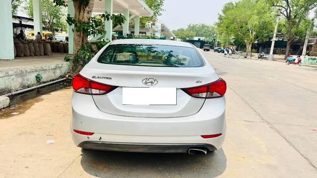 https://images10.gaadi.com/usedcar_image/4523865/original/processed_7bd5dca7-d1e6-47b7-b5e4-0dc2fc81fda0.jpeg?imwidth=6401
