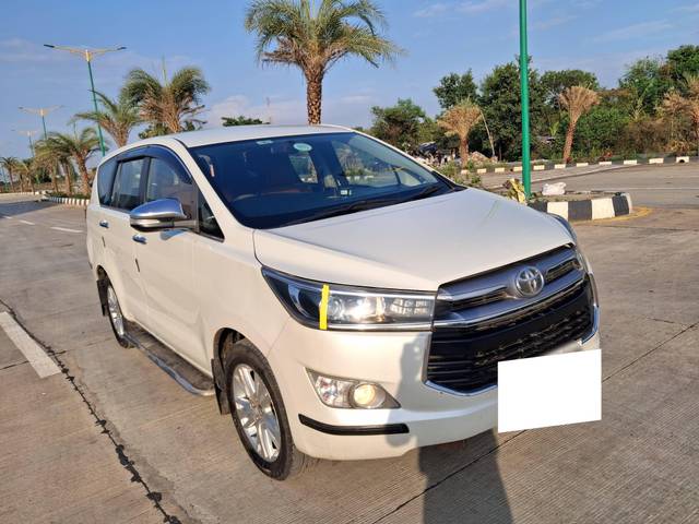 https://images10.gaadi.com/usedcar_image/4523866/original/processed_280a88c22ad088ab01d3a93d4f079706.jpg?imwidth=6400