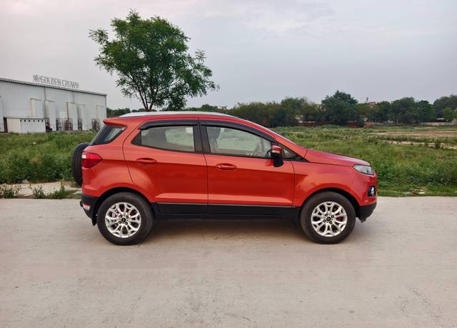 https://images10.gaadi.com/usedcar_image/4523936/original/processed_7abf8ad14a0ccbf51dd9f003f2879bf1.jpg?imwidth=6401