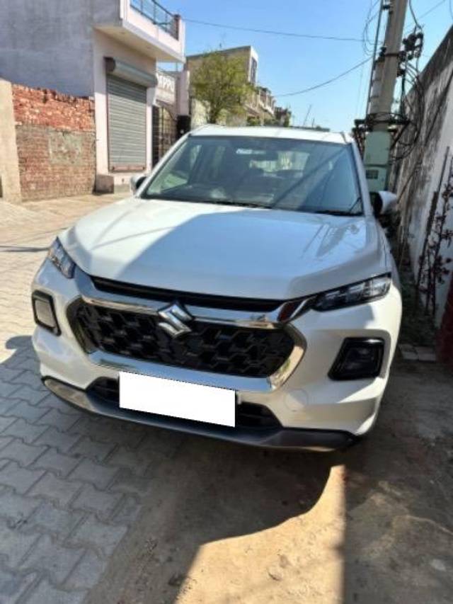 https://images10.gaadi.com/usedcar_image/4523941/original/processed_7c923f37-6ebb-49e9-a8b1-cc18bf0fcd93.jpeg?imwidth=6400