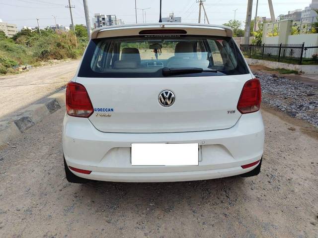 https://images10.gaadi.com/usedcar_image/4523943/original/processed_1cc9c1af5ac44a9fb0f310ae00202145.jpg?imwidth=6401