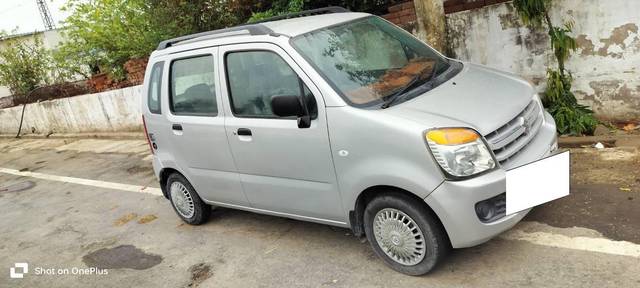 https://images10.gaadi.com/usedcar_image/4524000/original/processed_a1fe22dd-4609-4b10-9fb3-8ba0e3810ce0.jpg?imwidth=6400