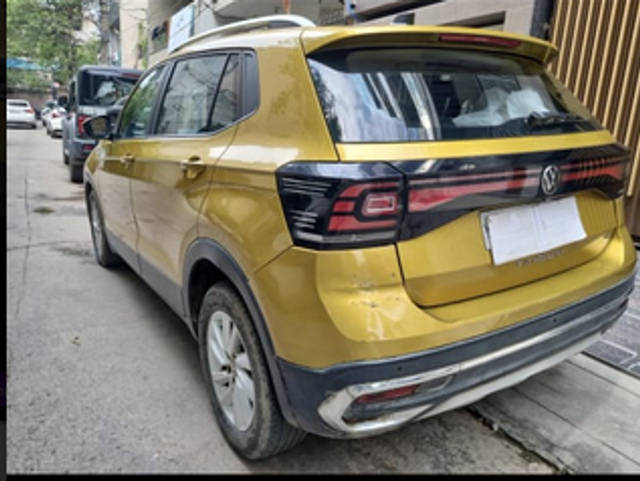 https://images10.gaadi.com/usedcar_image/4524053/original/7e8f4649-b01e-49bc-8135-36111574514c.png?imwidth=6401