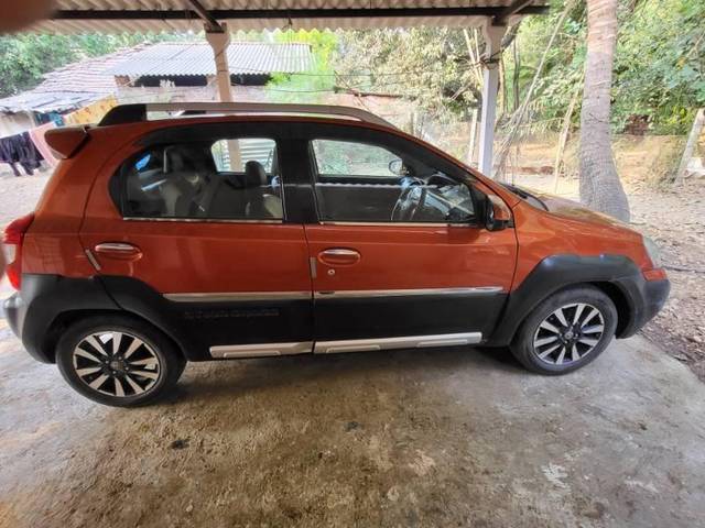 https://images10.gaadi.com/usedcar_image/4524172/original/processed_ca938f46-308f-4832-ae02-3660e43f6927.jpg?imwidth=6401