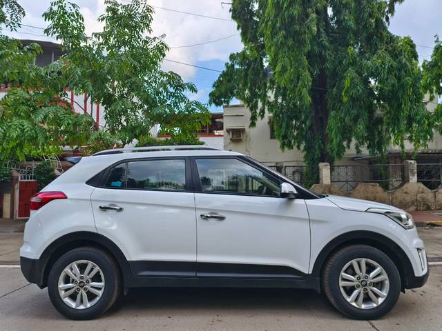 https://images10.gaadi.com/usedcar_image/4524198/original/e64ab4ecf7292725cddb2fdc97d49d86.jpg?imwidth=6401