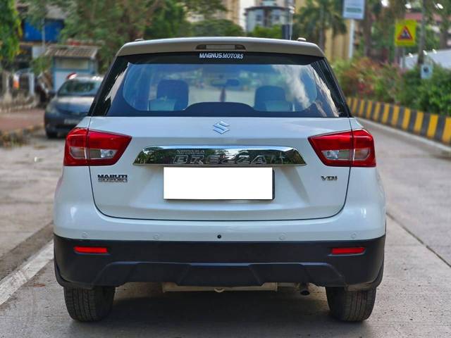 https://images10.gaadi.com/usedcar_image/4524200/original/processed_aa30f52b43366eaa2b757a59c6ef368d.jpg?imwidth=6402