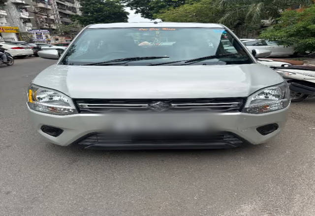https://images10.gaadi.com/usedcar_image/4524211/original/9257e617-d69d-4fe0-838f-84d40ba877c1.?imwidth=6400