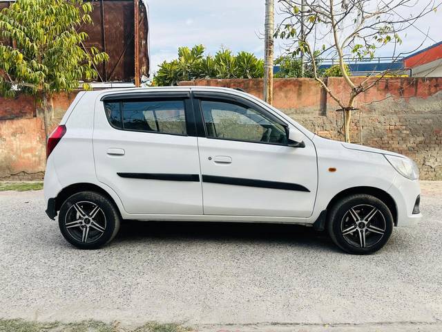https://images10.gaadi.com/usedcar_image/4524212/original/7ad8c9b37b69069e047aa4147ba1ad33.jpg?imwidth=6401