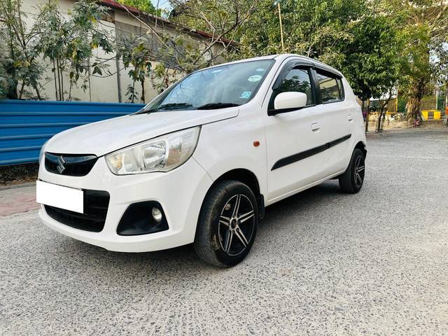 https://images10.gaadi.com/usedcar_image/4524212/original/processed_bc9aaf19fa7565efde8024e1f3aa8d41.jpg?imwidth=6400
