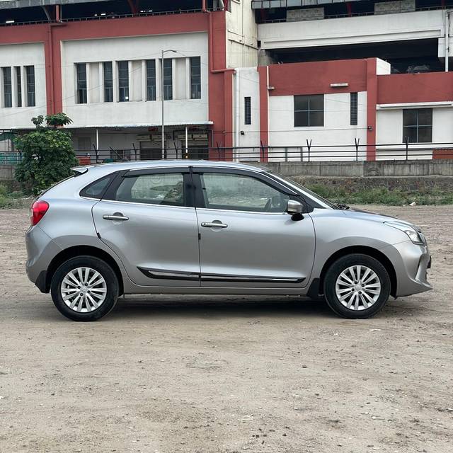 https://images10.gaadi.com/usedcar_image/4524239/original/e3585638539c105c490540d855c96bf0.jpg?imwidth=6401