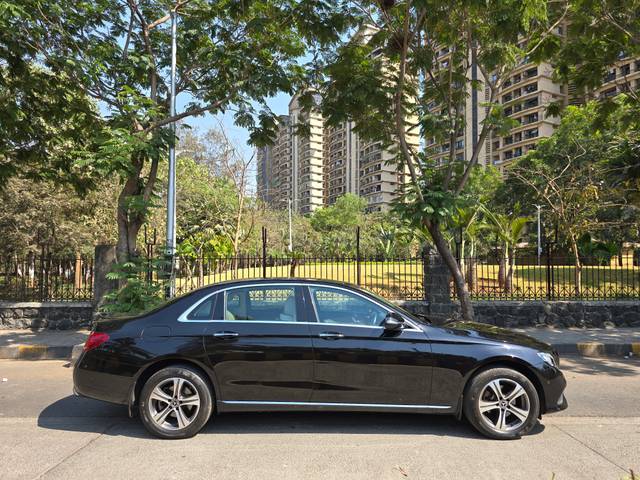 https://images10.gaadi.com/usedcar_image/4524256/original/7384e256edcca9983c0fabd5bc7190fb.jpg?imwidth=6401