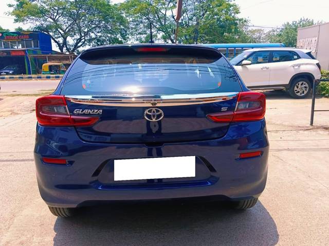 https://images10.gaadi.com/usedcar_image/4524261/original/processed_cccbae2063954b2968256f0352ad0915.jpeg?imwidth=6402
