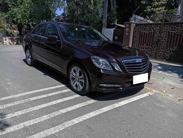 https://images10.gaadi.com/usedcar_image/4524271/original/processed_914fb67323d5d9f1935cceb45943a2d5.jpg?imwidth=6400