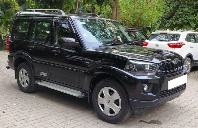 https://images10.gaadi.com/usedcar_image/4524292/original/processed_45e394af58aa18696d988cefa1b013a3.jpg?imwidth=6400