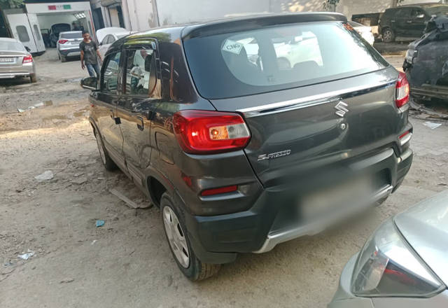 https://images10.gaadi.com/usedcar_image/4524309/original/c5123ec1-39c9-47a0-b7d1-36cbcd6670ef.?imwidth=6401