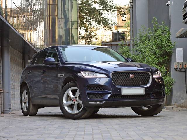 https://images10.gaadi.com/usedcar_image/4524322/original/processed_0bb0cf5e533d208aa2fdc7e08d677d28.jpg?imwidth=6400