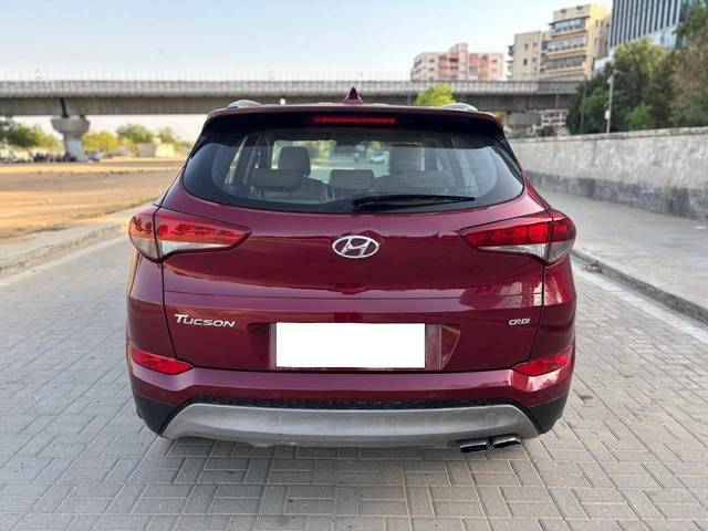 https://images10.gaadi.com/usedcar_image/4524344/original/processed_0f661717cffca0e6a733b38d9ffcbd7c.jpg?imwidth=6402
