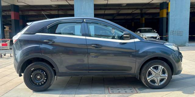 https://images10.gaadi.com/usedcar_image/4524346/original/76503ffc52934d34b7f9dcf12e1e2004.jpg?imwidth=6401