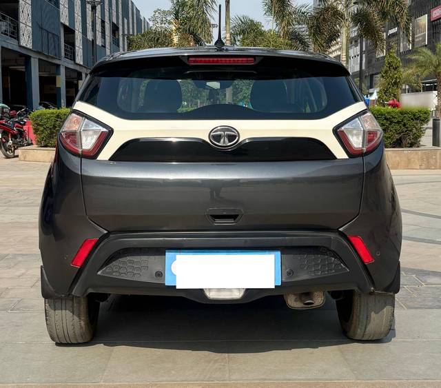 https://images10.gaadi.com/usedcar_image/4524346/original/processed_4eb6e8e900bb9383a898fceb9810456e.jpg?imwidth=6402