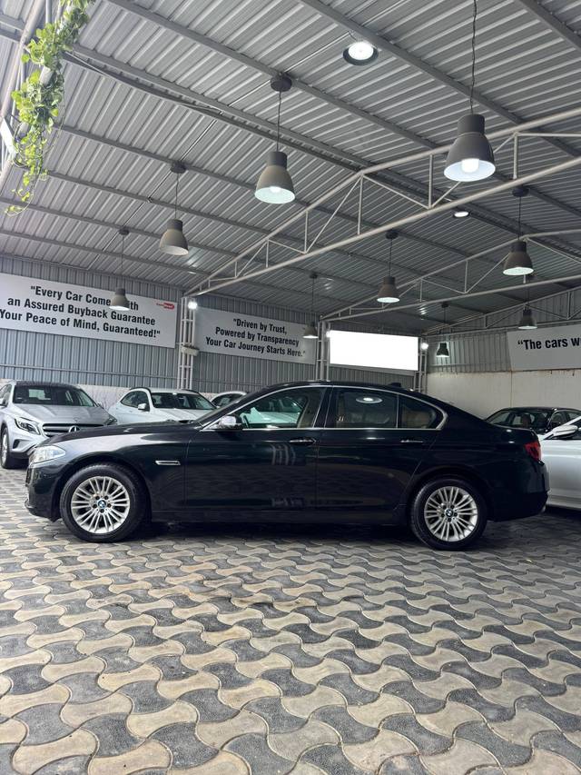https://images10.gaadi.com/usedcar_image/4524348/original/processed_63a0231baf9c8bd51c8ec833901116b3.jpg?imwidth=6402
