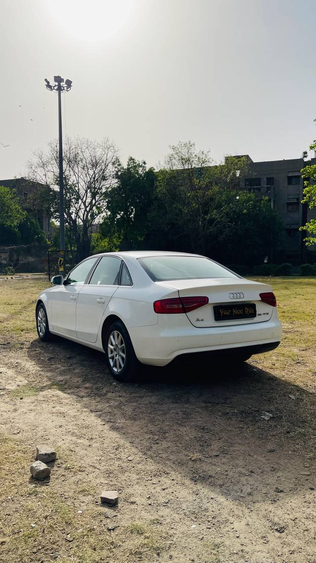 https://images10.gaadi.com/usedcar_image/4524352/original/processed_9b1a81d5a0963048b9f4a8f385a3932f.jpg?imwidth=6400