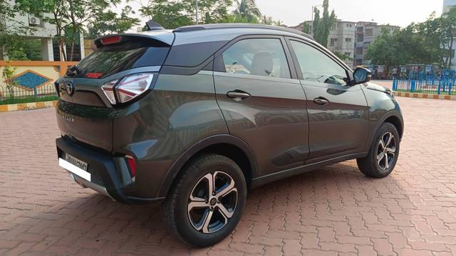 https://images10.gaadi.com/usedcar_image/4524358/original/processed_8bddabb7bf90965869a2c8aea96393f7.jpg?imwidth=6402