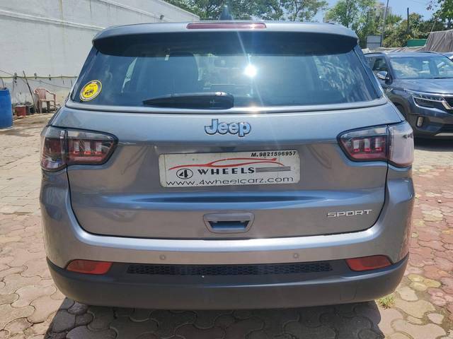 https://images10.gaadi.com/usedcar_image/4524361/original/processed_5d4b70efb38eb2838dc3e0ac7bb6bc13.jpeg?imwidth=6402
